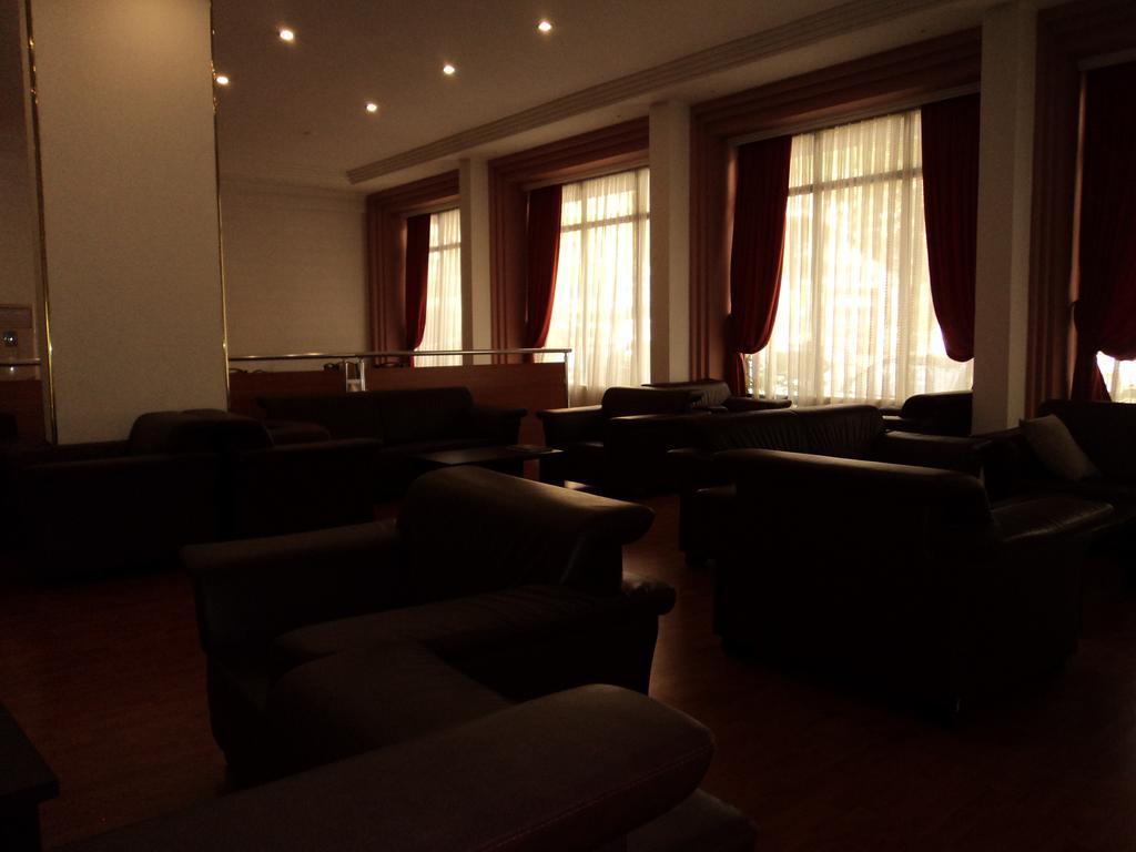 Izethan Hotel Muğla Bagian luar foto