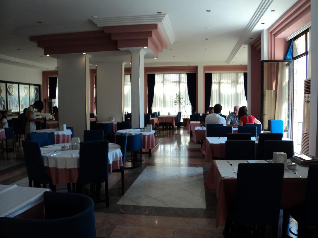 Izethan Hotel Muğla Bagian luar foto