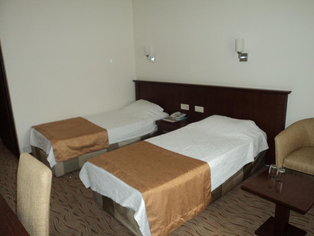 Izethan Hotel Muğla Ruang foto