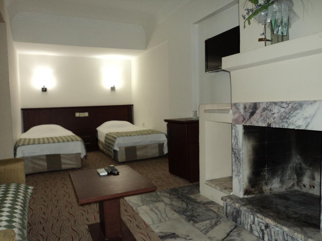 Izethan Hotel Muğla Ruang foto
